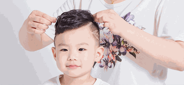 棒棒糖儿童美发